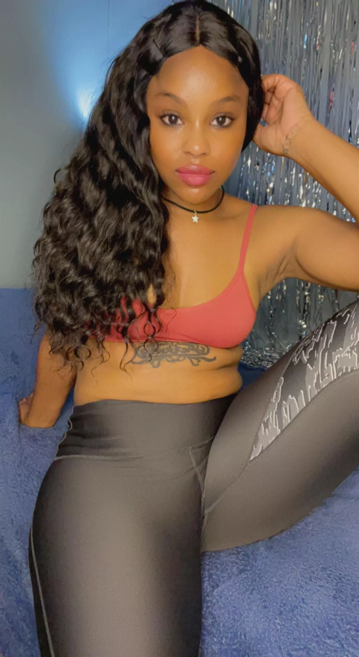 Let’s warm up together posted by honeydripV06