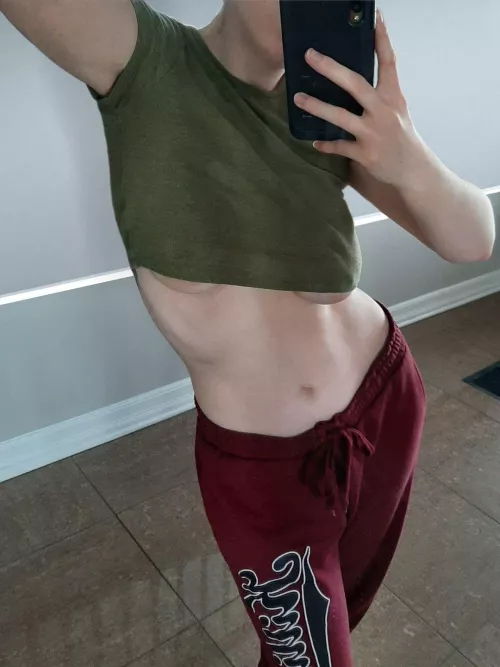 Let’s workout 😏 by justtwopussies