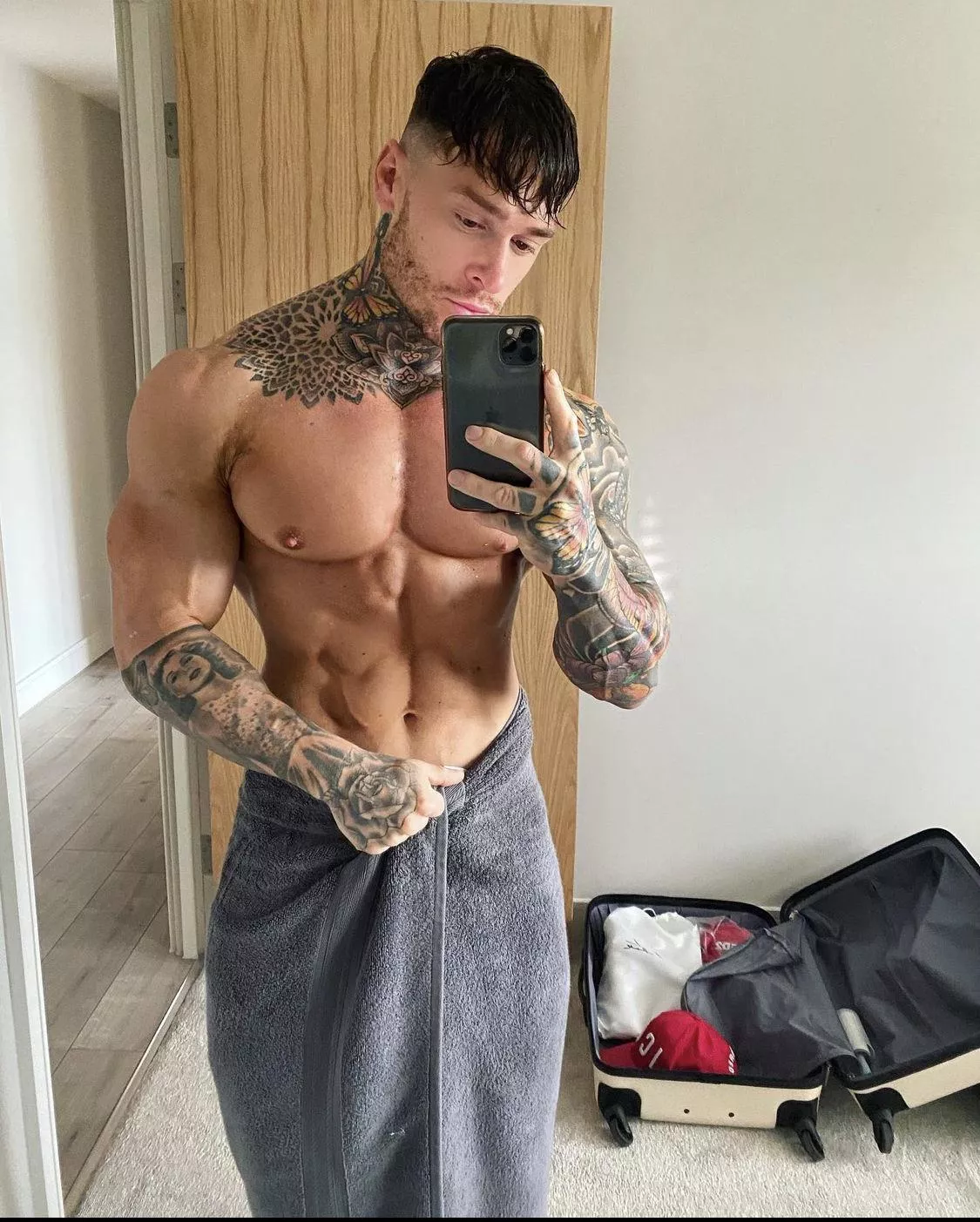 Lewis Harrison posted by PocketGay13