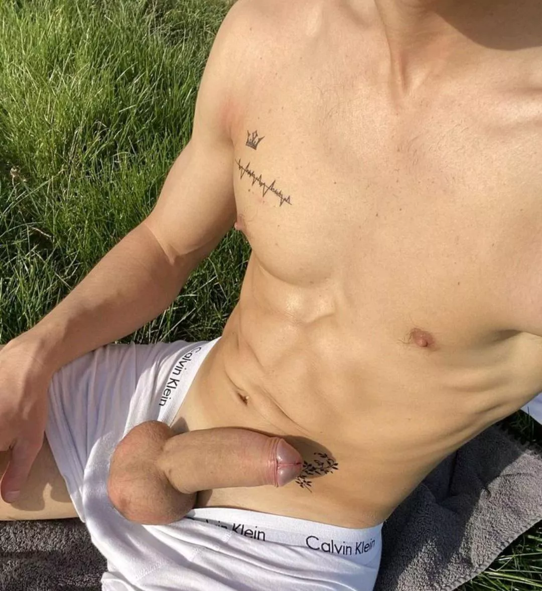 LIAM MOORE [21] posted by leakednsfwxxx