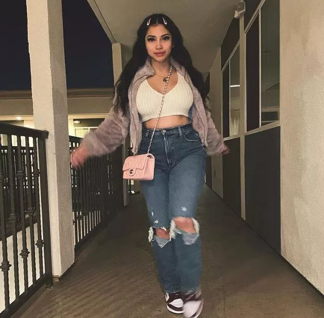 Liberal Latina woke in the streets, lick MAGA cock in the sheets posted by xxJasmines