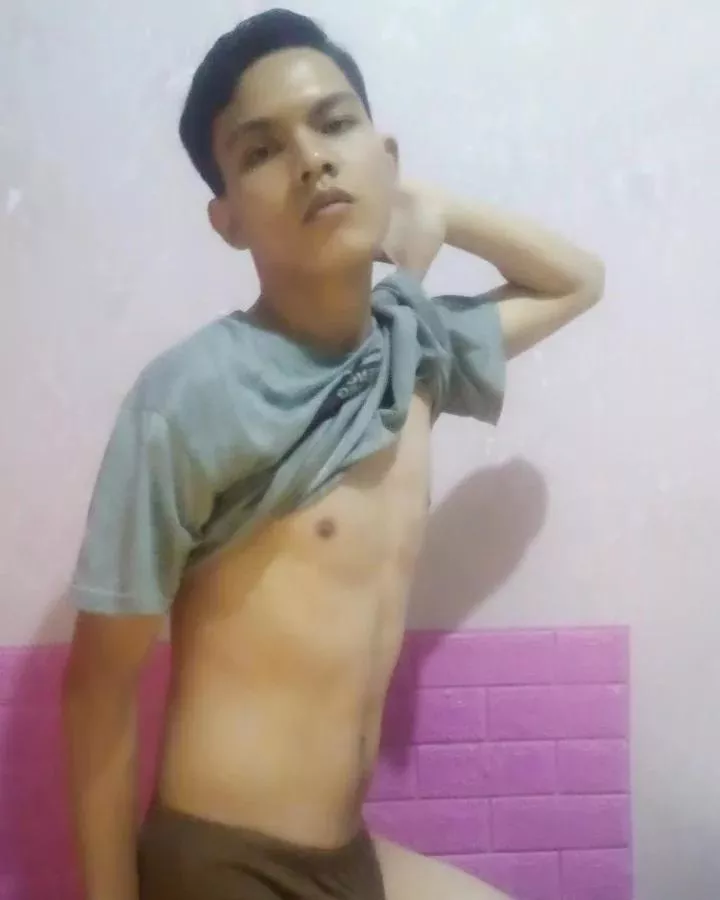 Lick it? , touch it? or suck it? , link in bio 😉 posted by faisalixel