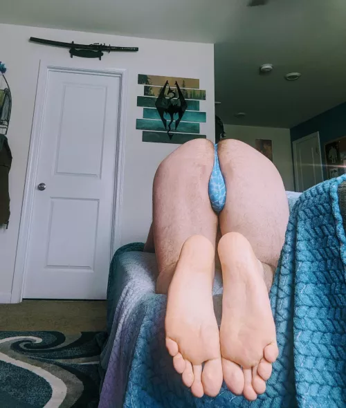 lick me all over please ;) by HairyCinnaBunny