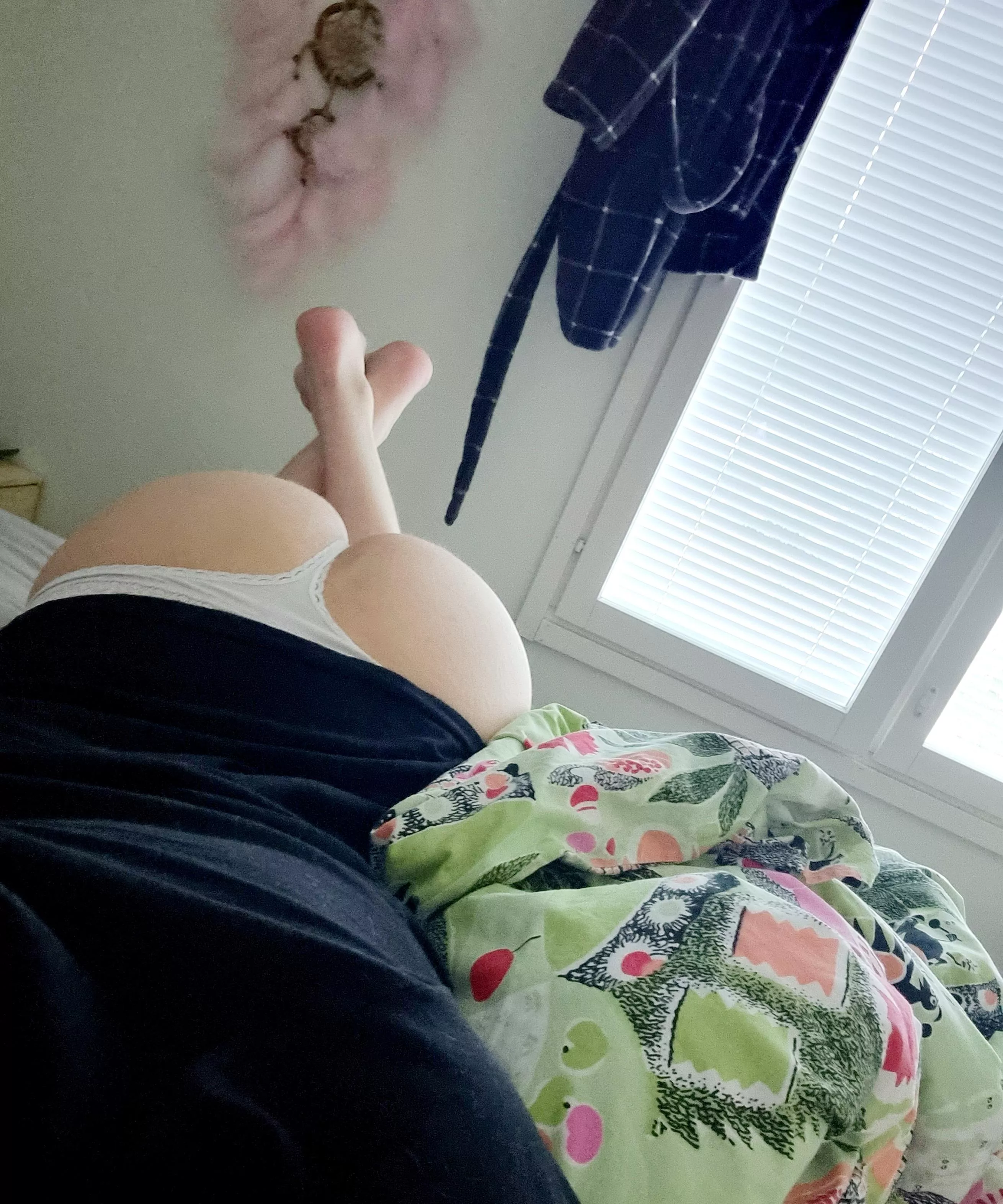 Life is always better in thongs posted by BumblebeePractical51