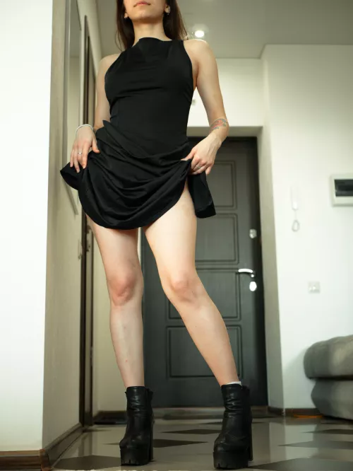 Lifting my dress for you[f] by littlehornybae