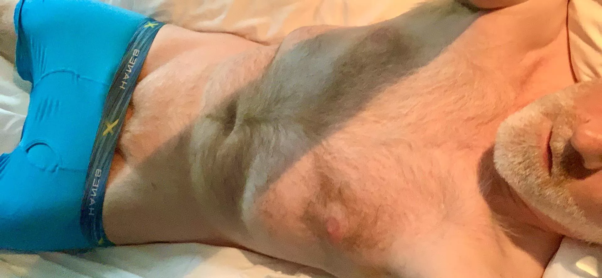 Light, shadow, and me [53] posted by ZelaznyFan68