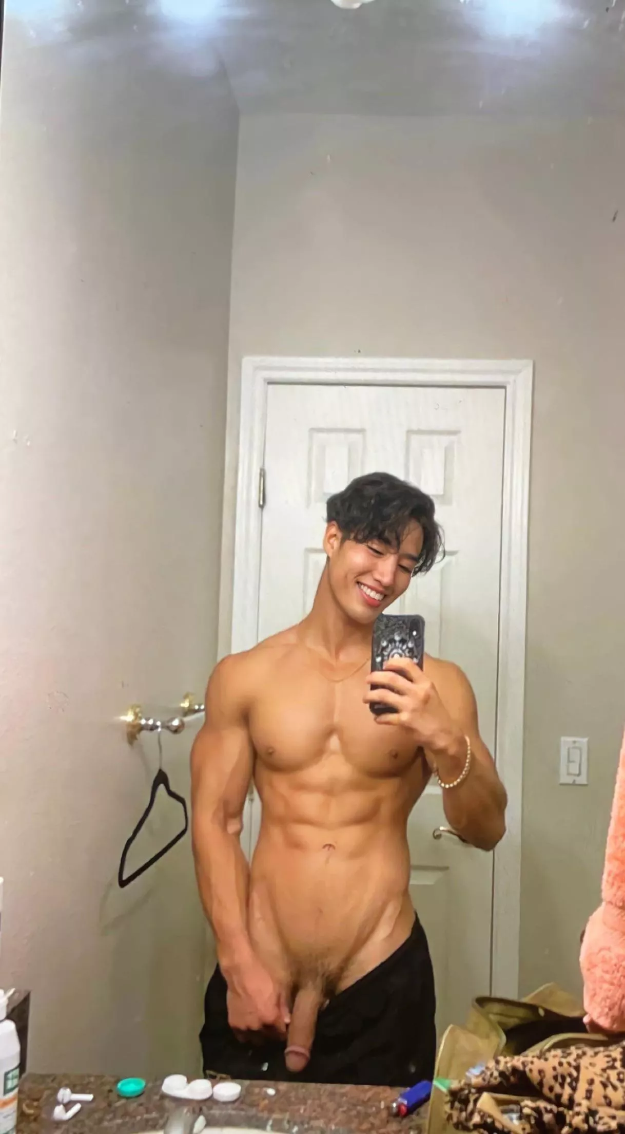 Like alpha Asian men? 😛 posted by Saekorean98