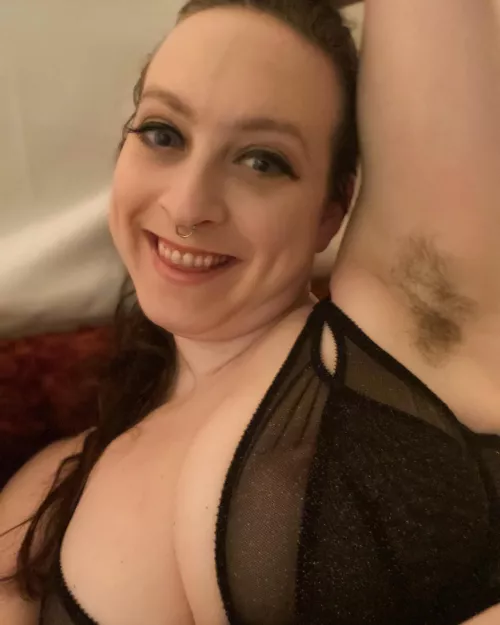 Like hairy natural chicks? My page is 50% off right now! by delphine_x