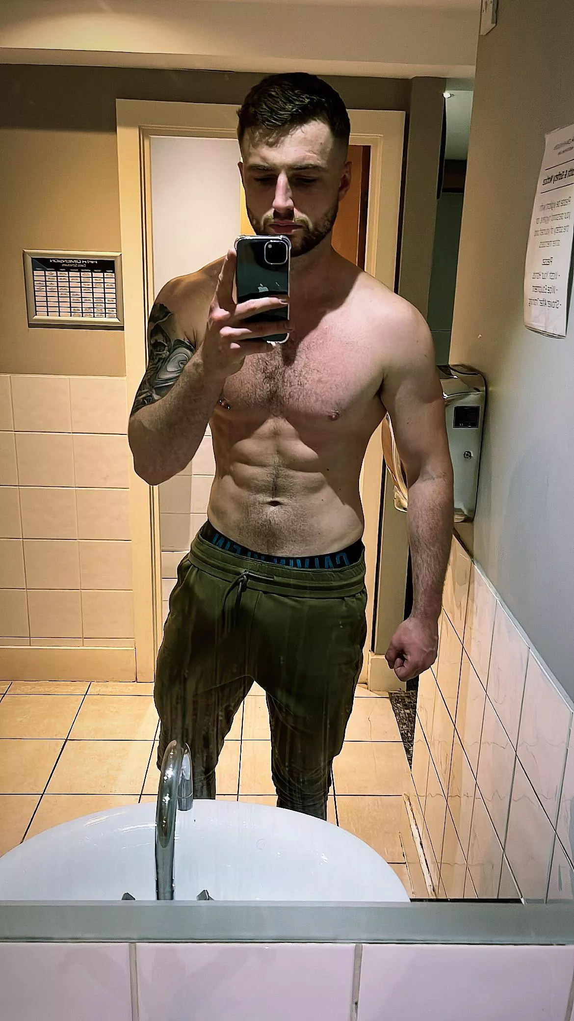 Like if you like my Alpha Male body posted by Opposite-Froyo1098