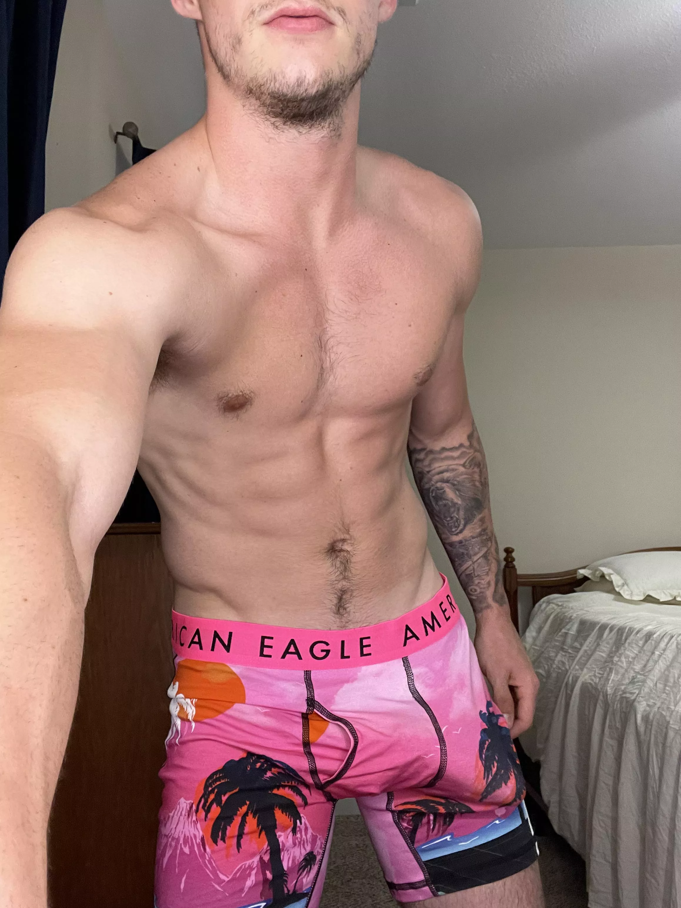 Like my 3rd leg?🙃 posted by MaxPriceOF