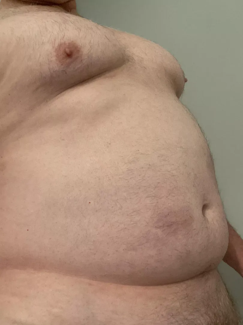Like my big belly and moobs? Let’s rub bellies and suck each other off posted by aew696
