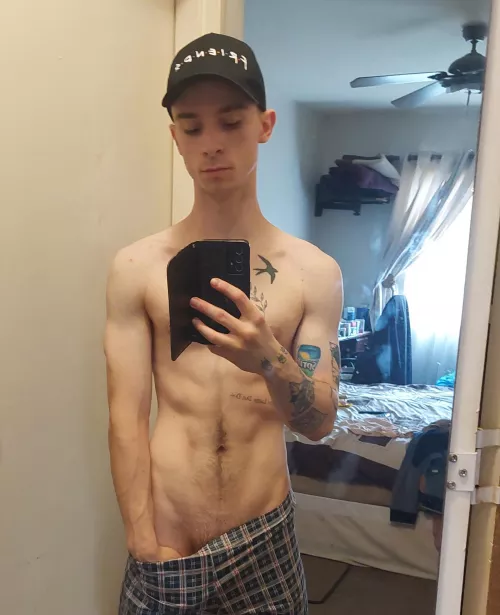 like my cap? :) by Acrobatic-Bake2084