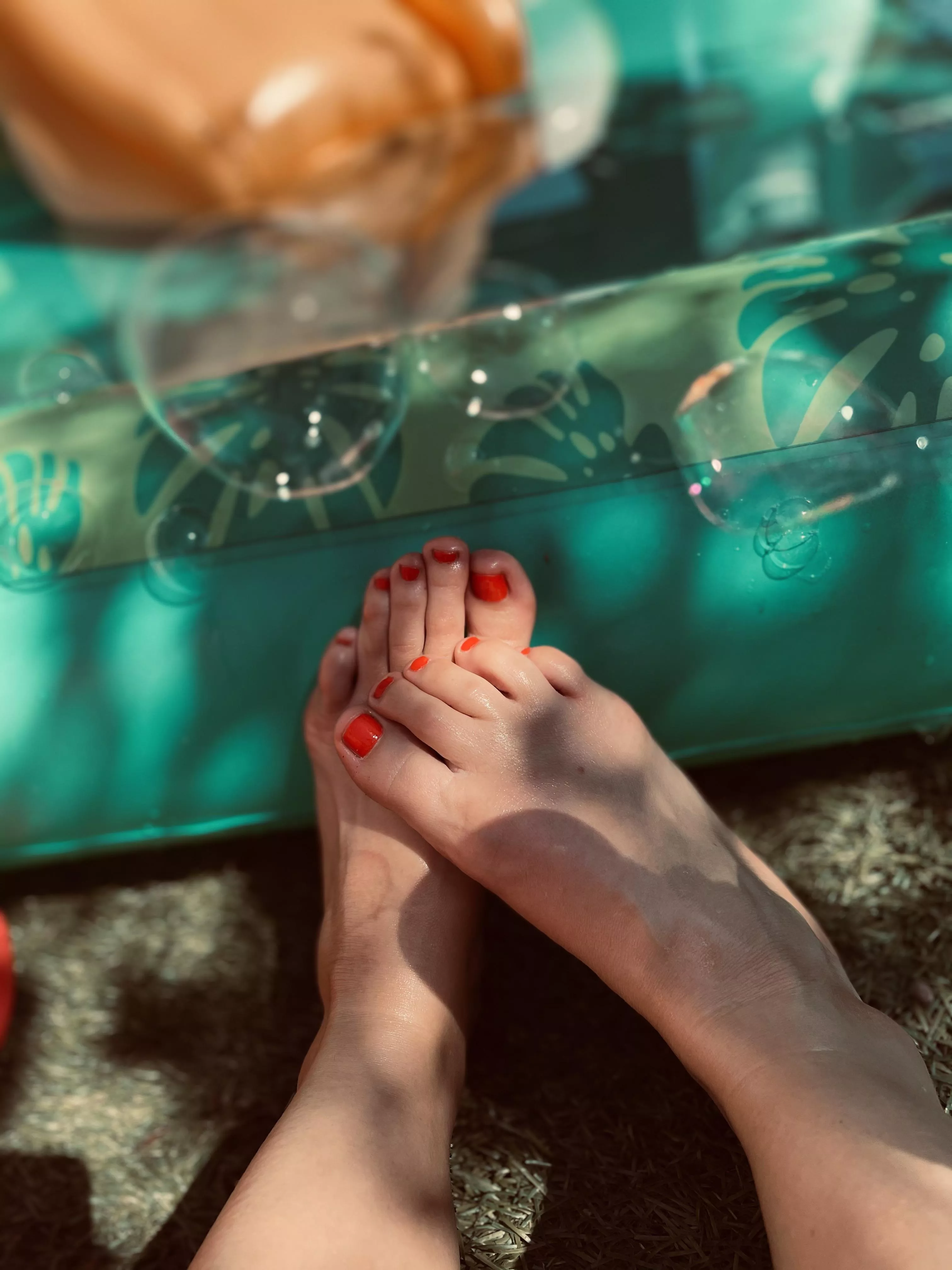 Like my feet? posted by Rossiesprinkles