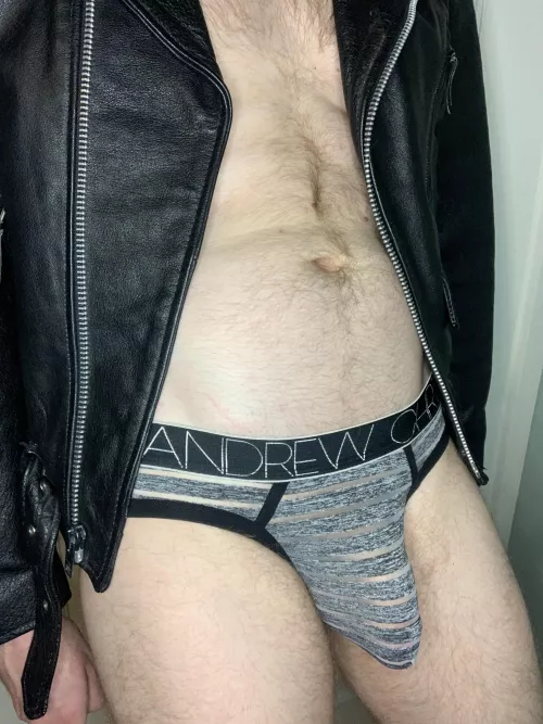 Like my look today? by Ginger_bulge