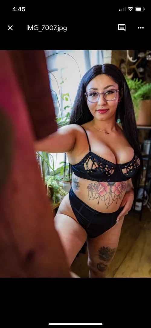 Like my new frames? by lilithivy_