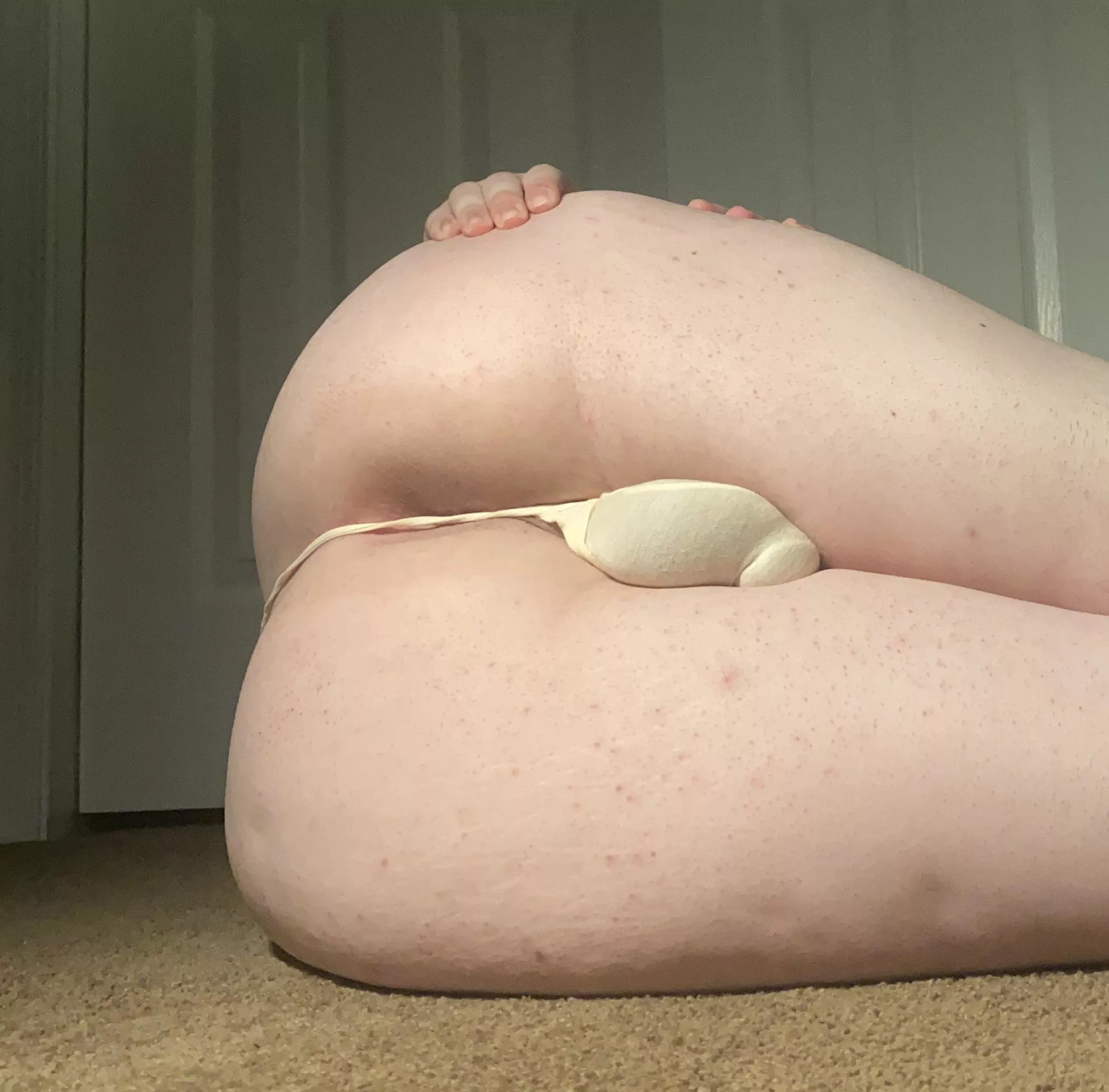 Like my plump little balls being sandwiched between my thighs🥰 posted by Sluttyshysissy