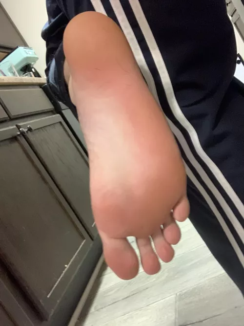 Like my sole? by hottubsexmachine18