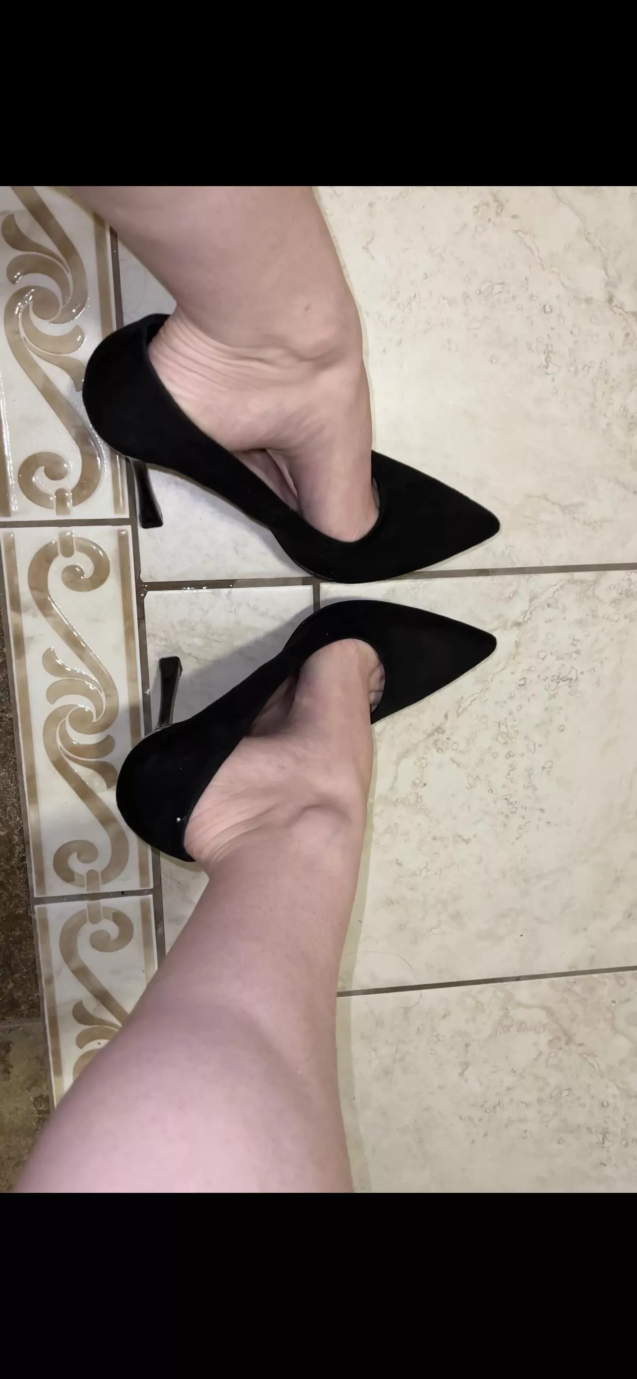 Like the arches? posted by JaesArchedFeet