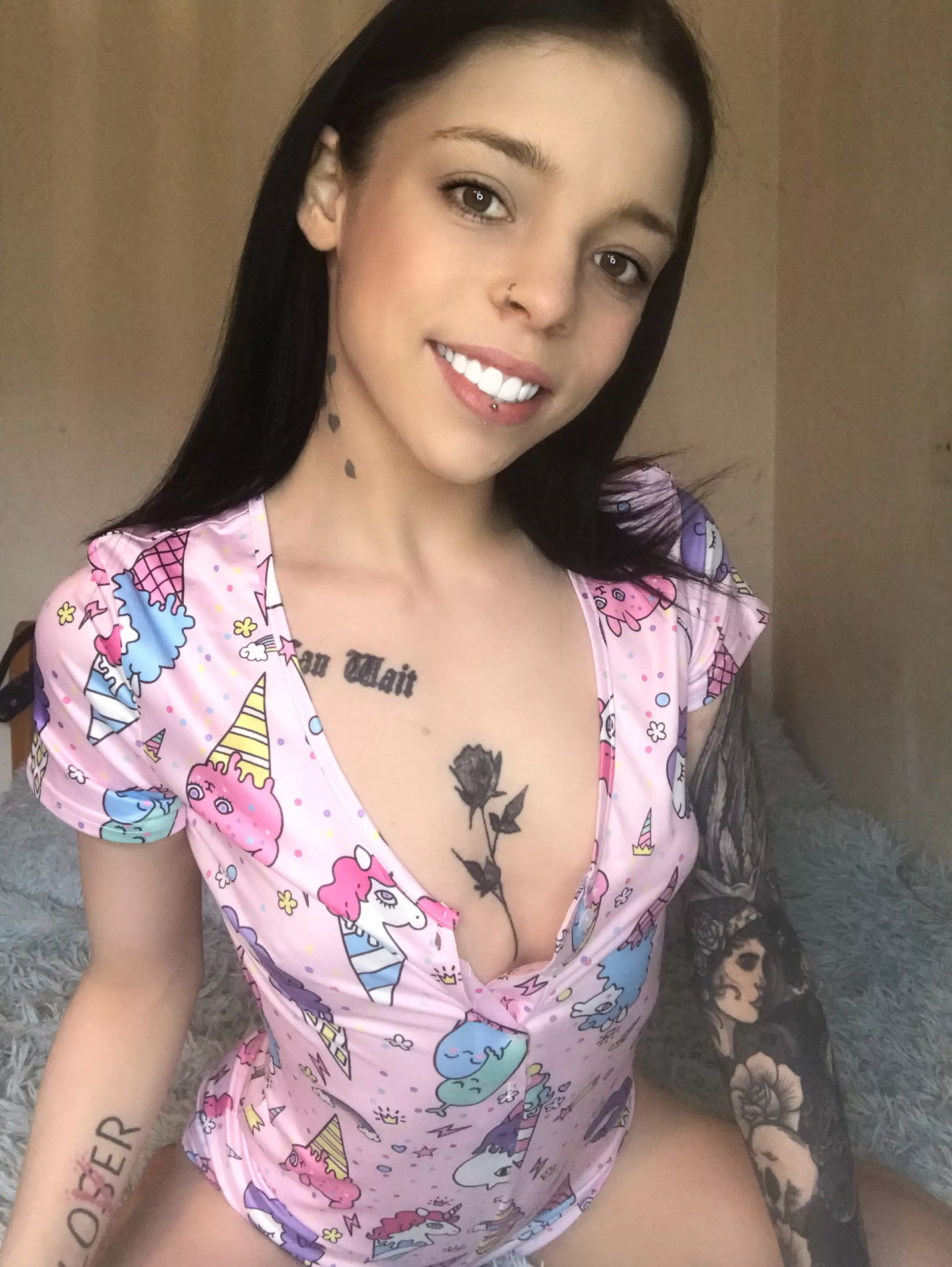 Like the view? [f] posted by devilish187ellie