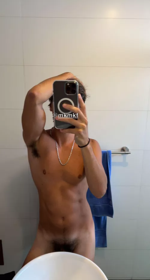 🤪 Like them hairy? 🏄🏽‍♂️ 24 dl surfer bro 😎 by External-Sugar8578