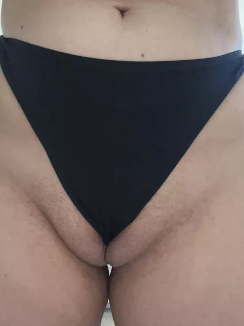 Lil wedgie by Sophia_Blair_XO