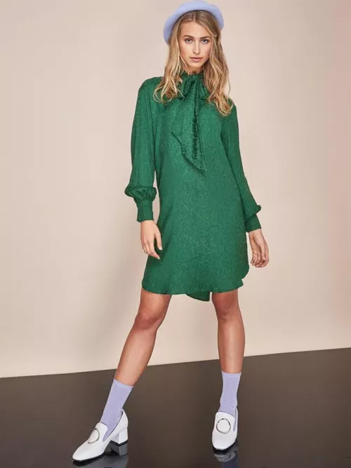 Lilly Lueesse by bobbyUP-MKII