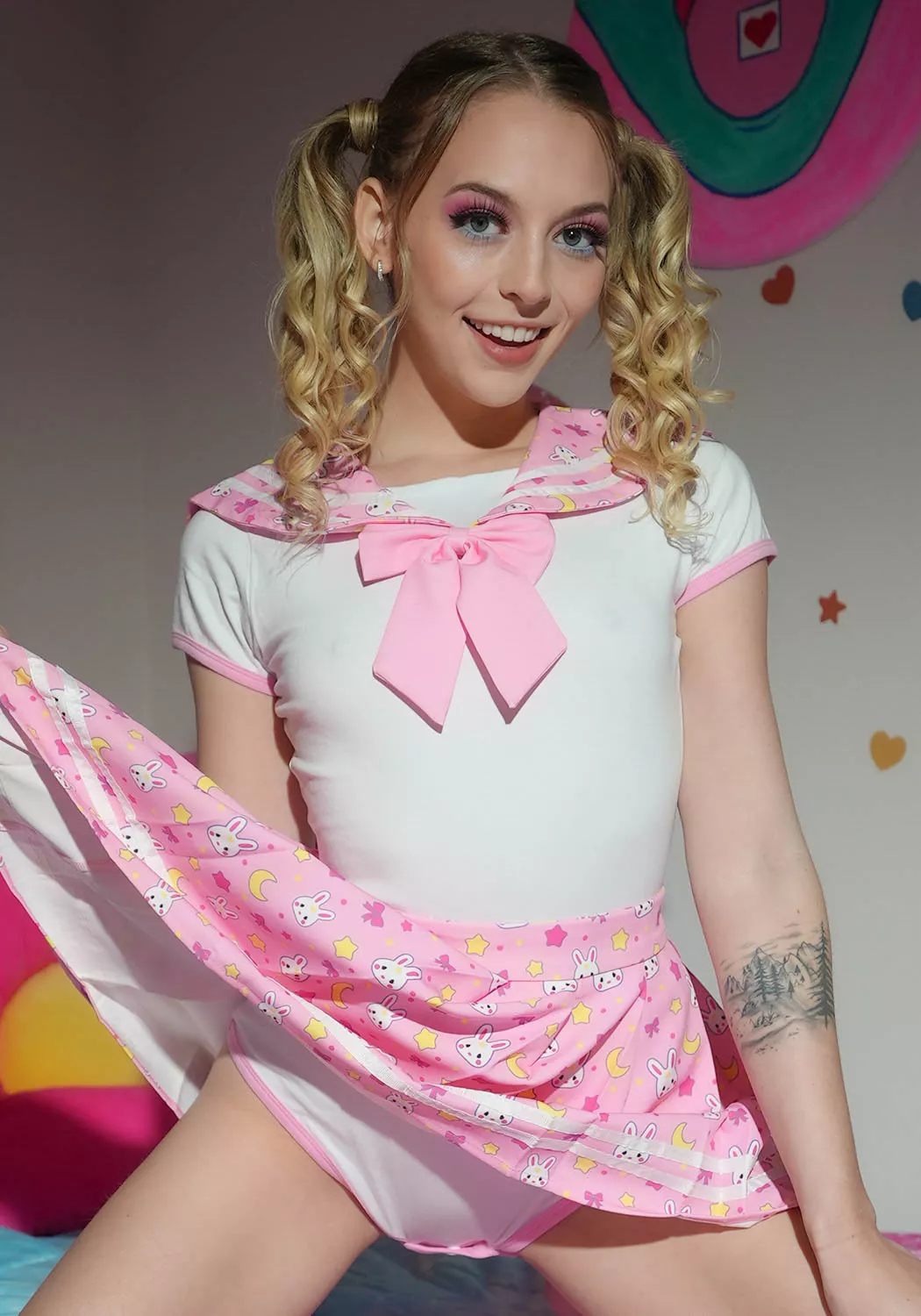 Lily Larimar posted by SugarDaddy8407