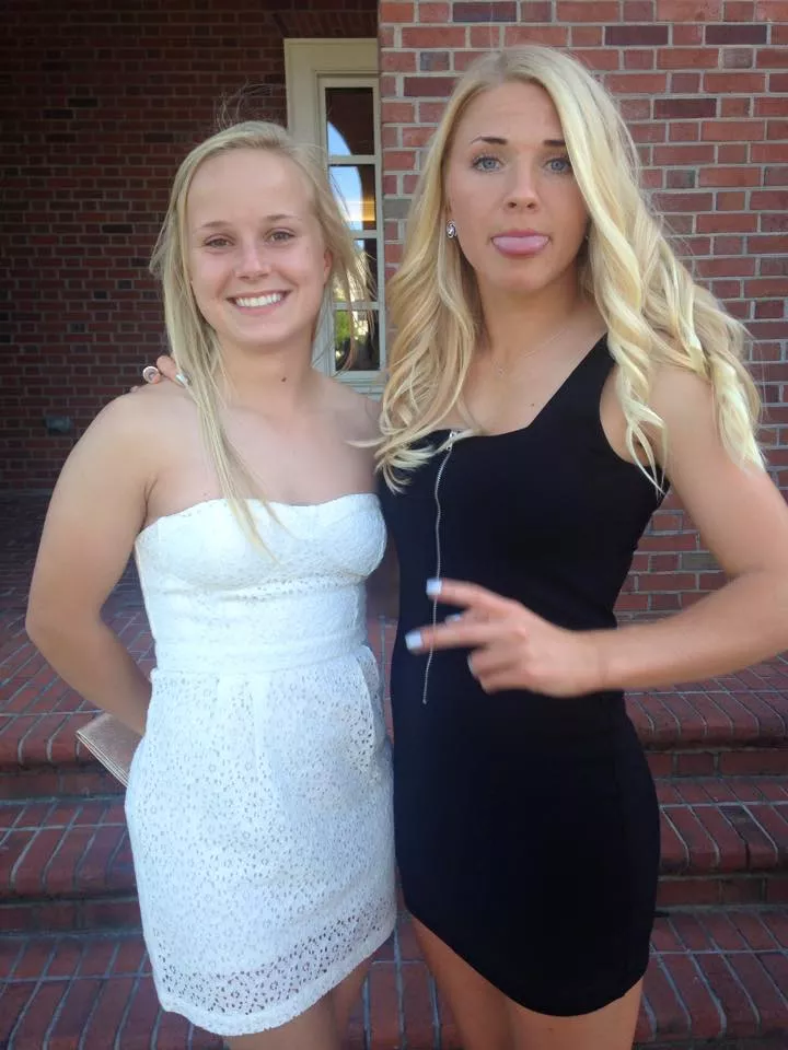 Lindas posted by AmazingTits12