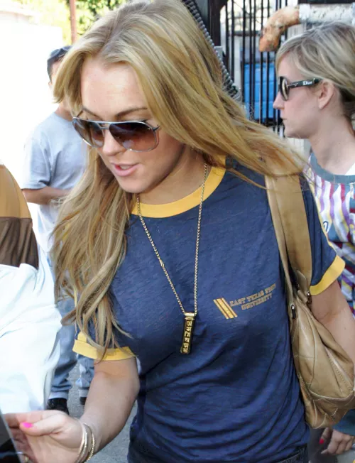 Lindsay Lohan by Loveofyourlarvae