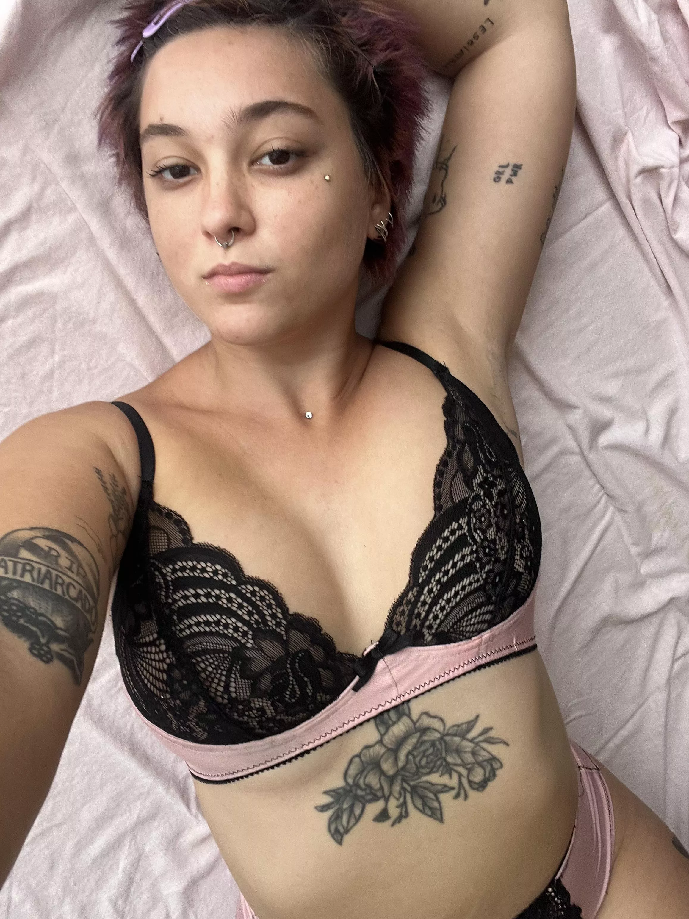 Link in comments posted by afrodit4xx