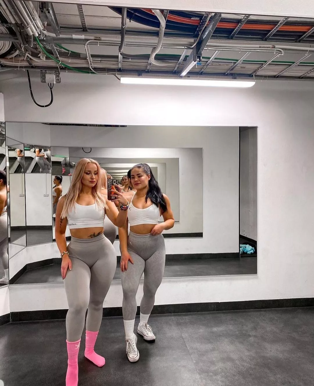 Linneakungsman posted by bossforaday