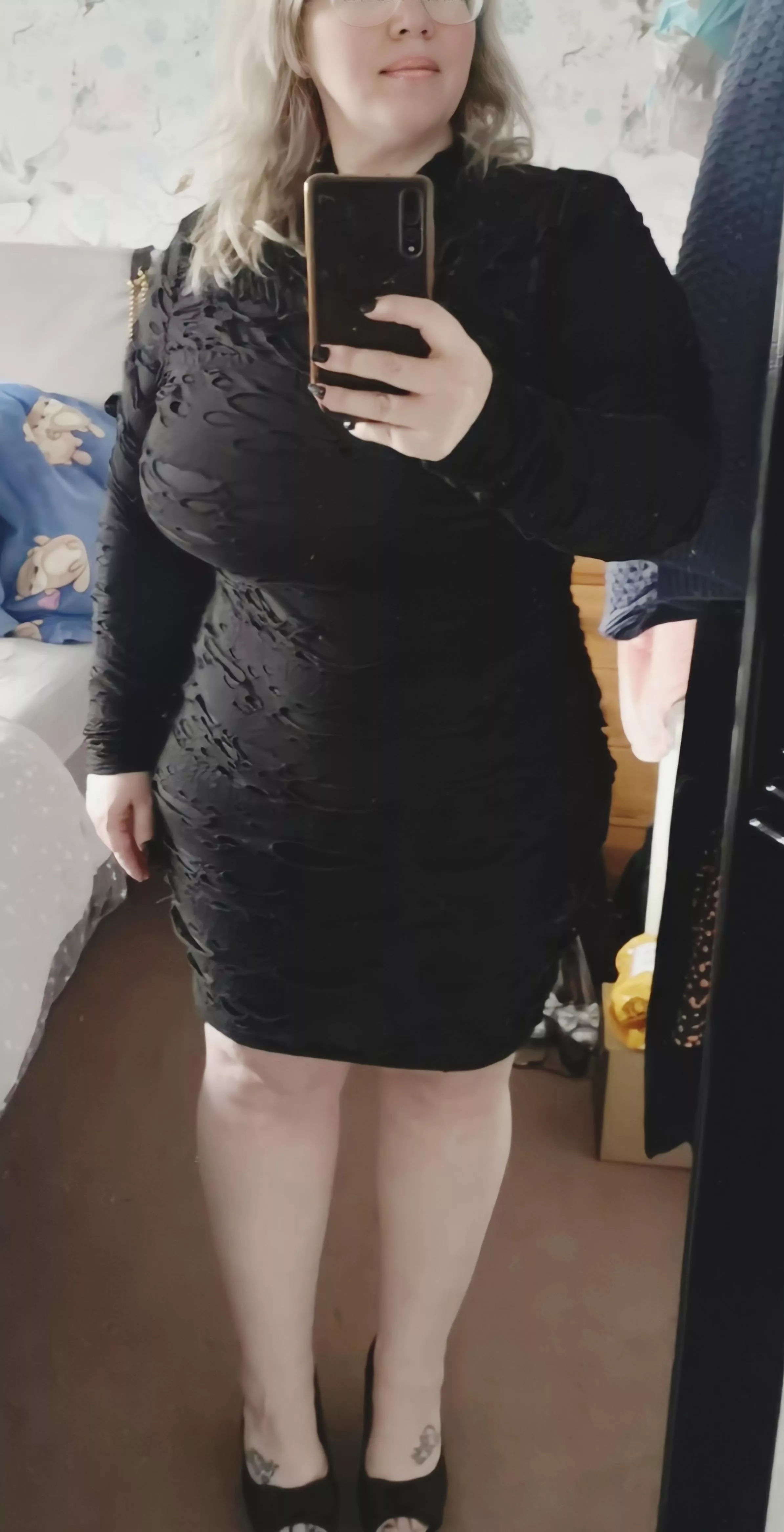little black dress day (pst no knickers, hate vpl lol) posted by Flat-Pineapple-5838