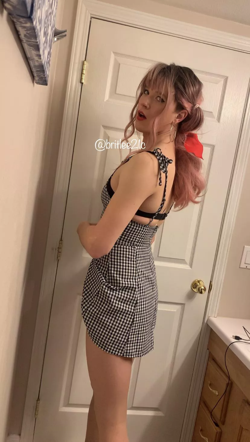 Little picnic dress :) posted by Britlee21c