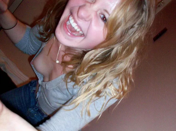 Little pink nips by NippleAficionado