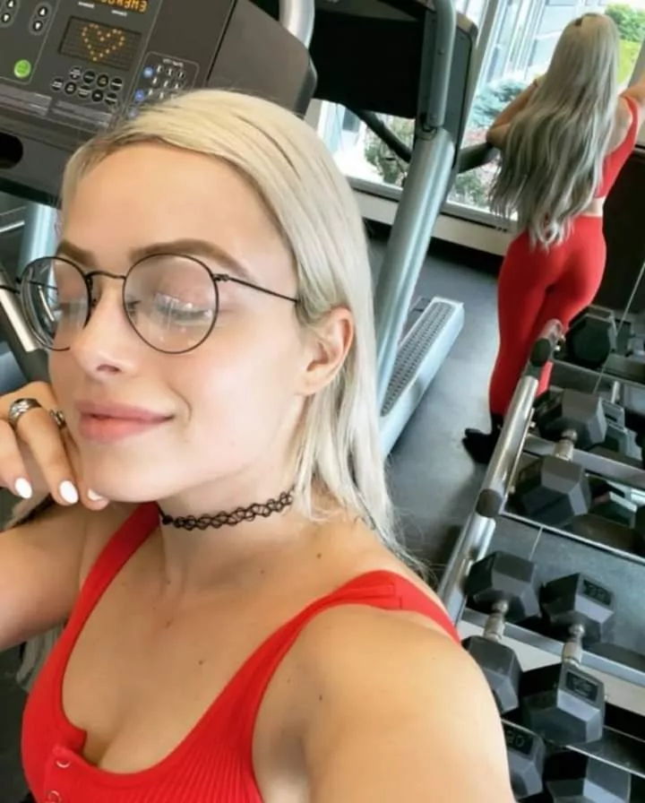 ❤ Liv 😍 posted by womanlover274