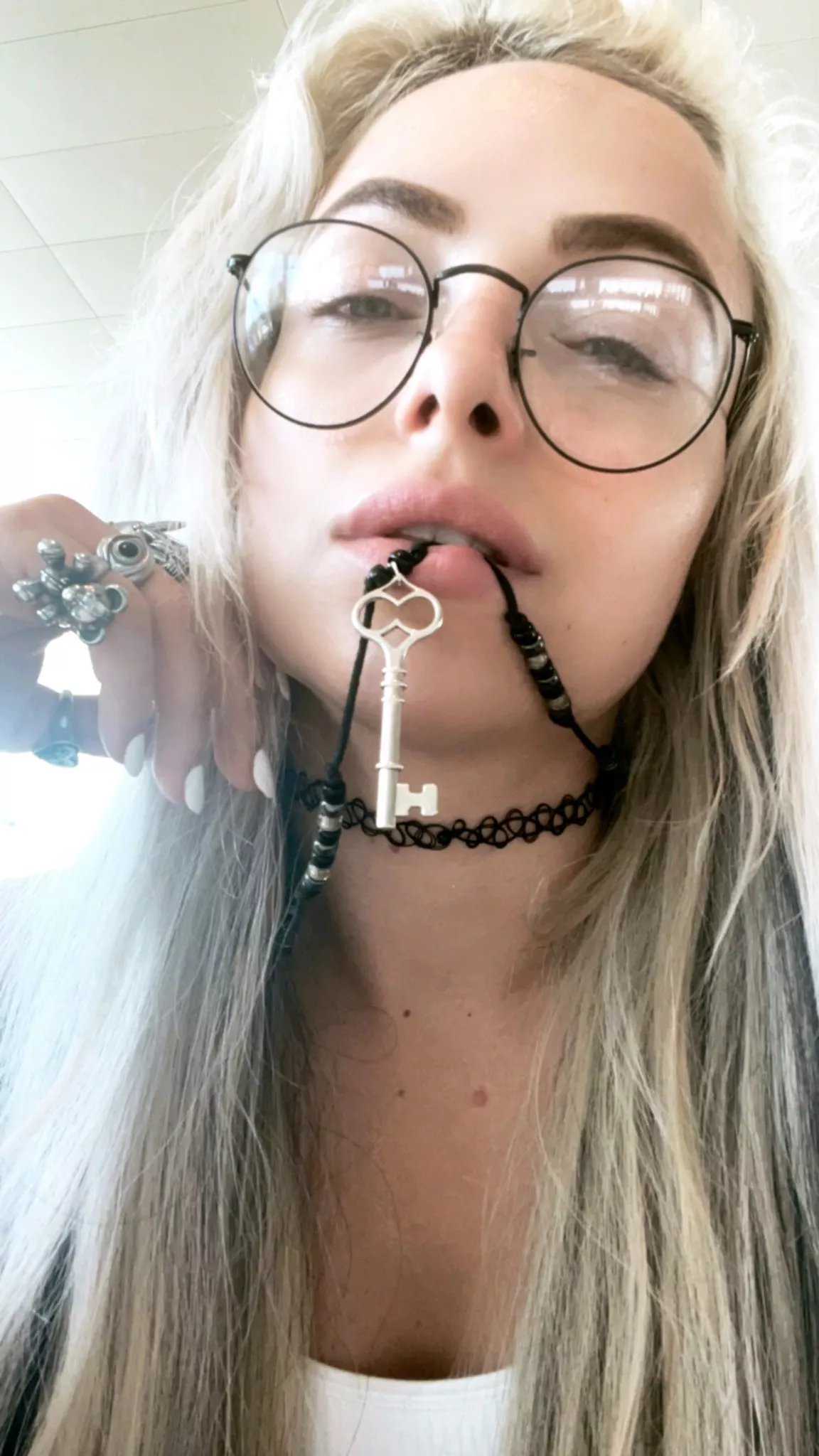 Liv 😈🥵 posted by dangerous_anger