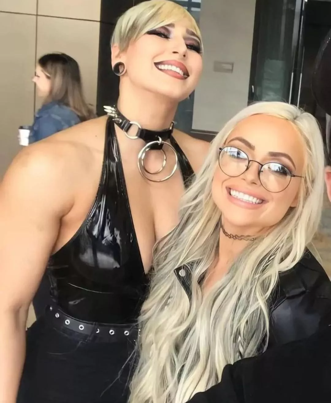 Liv and Rhea posted by theman6669