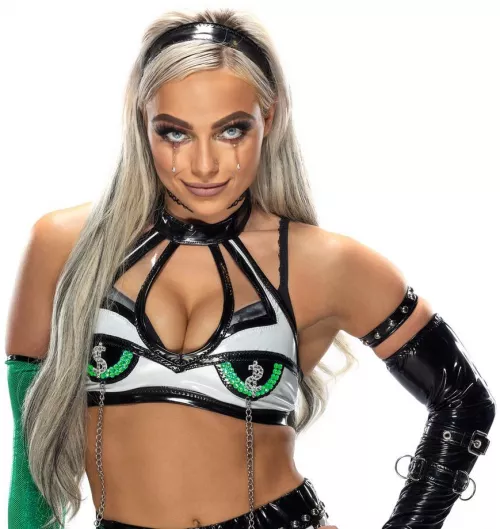 Liv 🥵 by scott7456