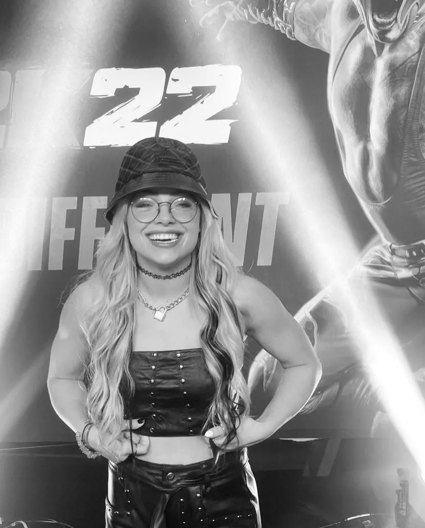 Liv Morgan posted by Fooman14