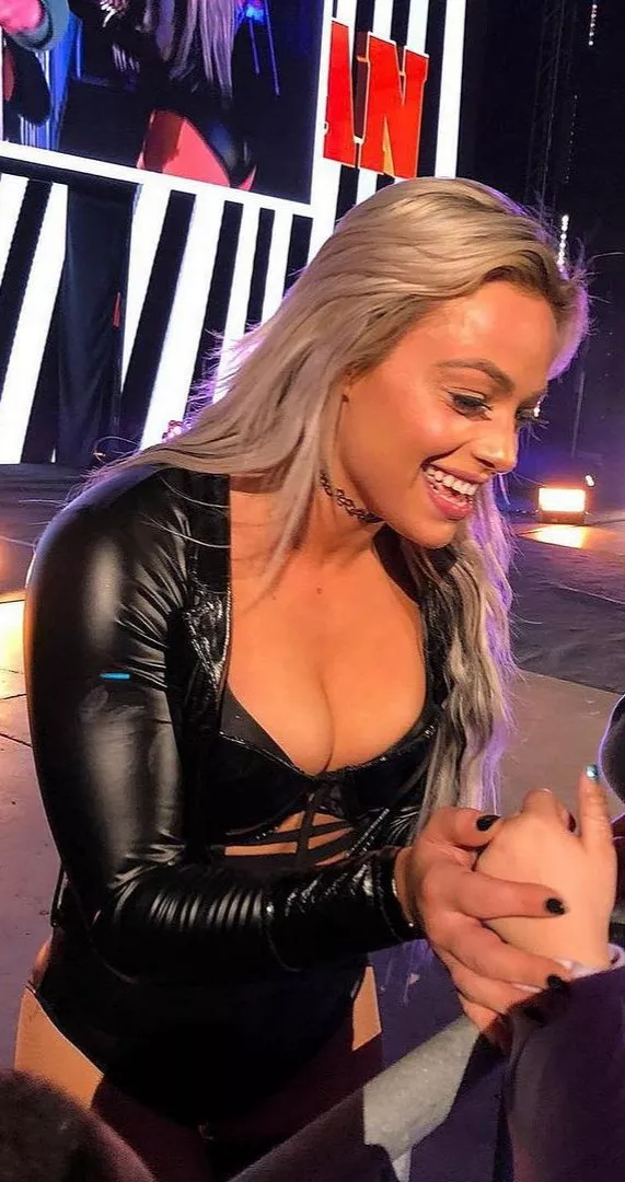 Liv Morgan posted by boomerkuwangerx1