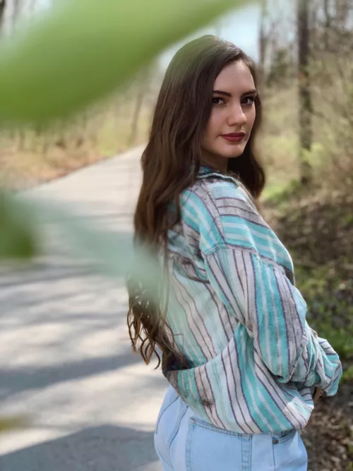 Liv by toothlesswonder321