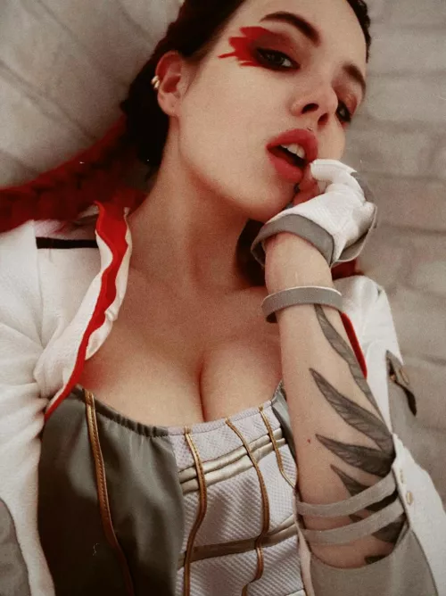 Loba from Apex Legends by SherriSocialite