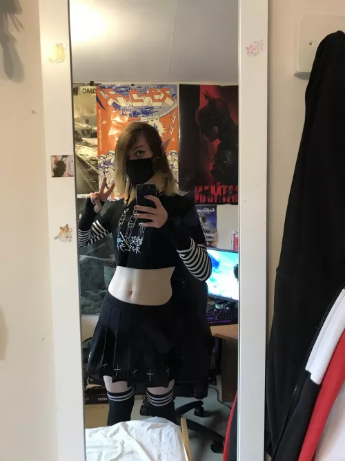 Local Elfboy says Henlo :3 ^w^ by PipyLonTeZ