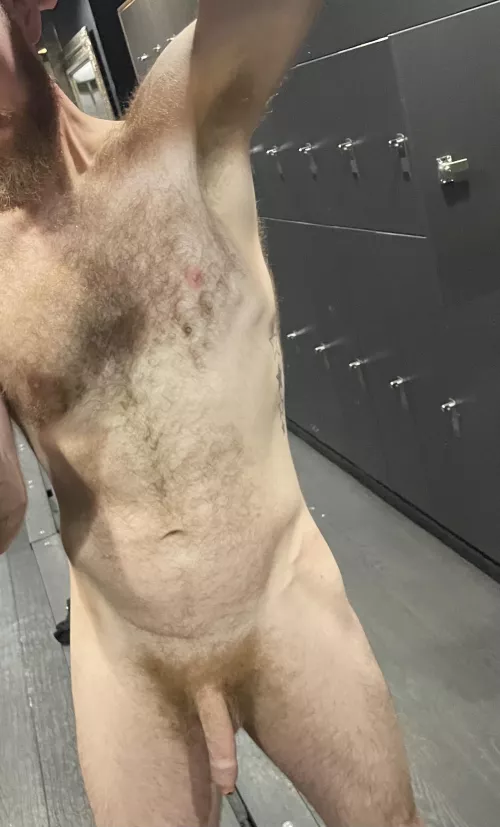 Locker room post 😈 would love to get caught 😜 by gbrad1983