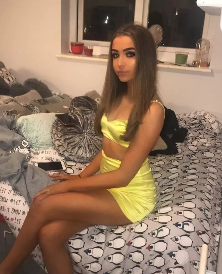 Lois posted by corruptusextremis