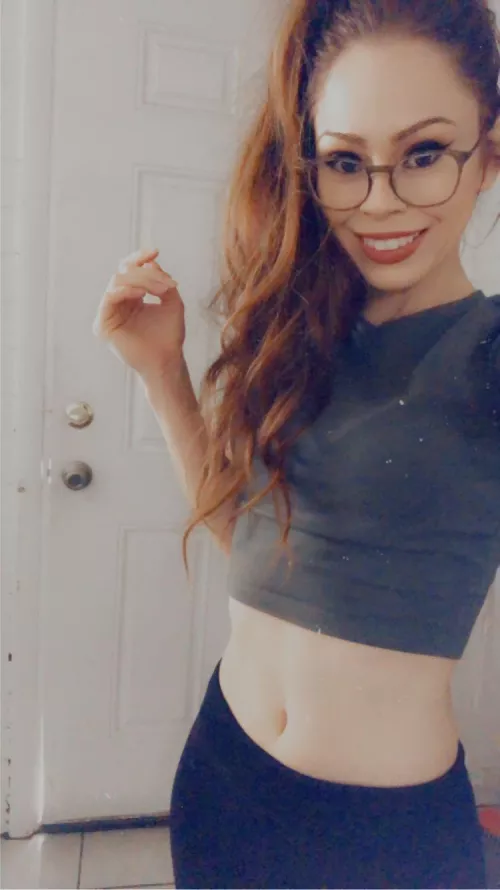 Lol I got a sunburn on my lower back 🤣😝🥺 F24 by ohzohe