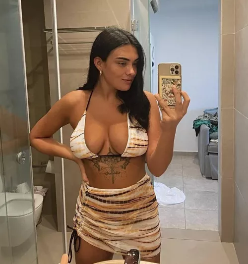 Lola showing off her big tits by George_Sky