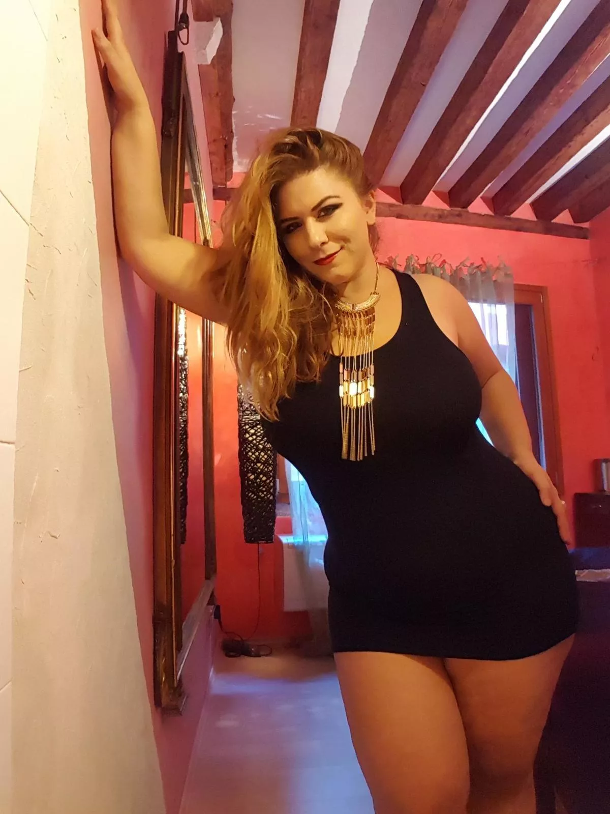 London Andrews posted by evenflow_2991