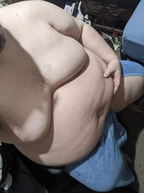 Lonely night by ThisDoesntExist12