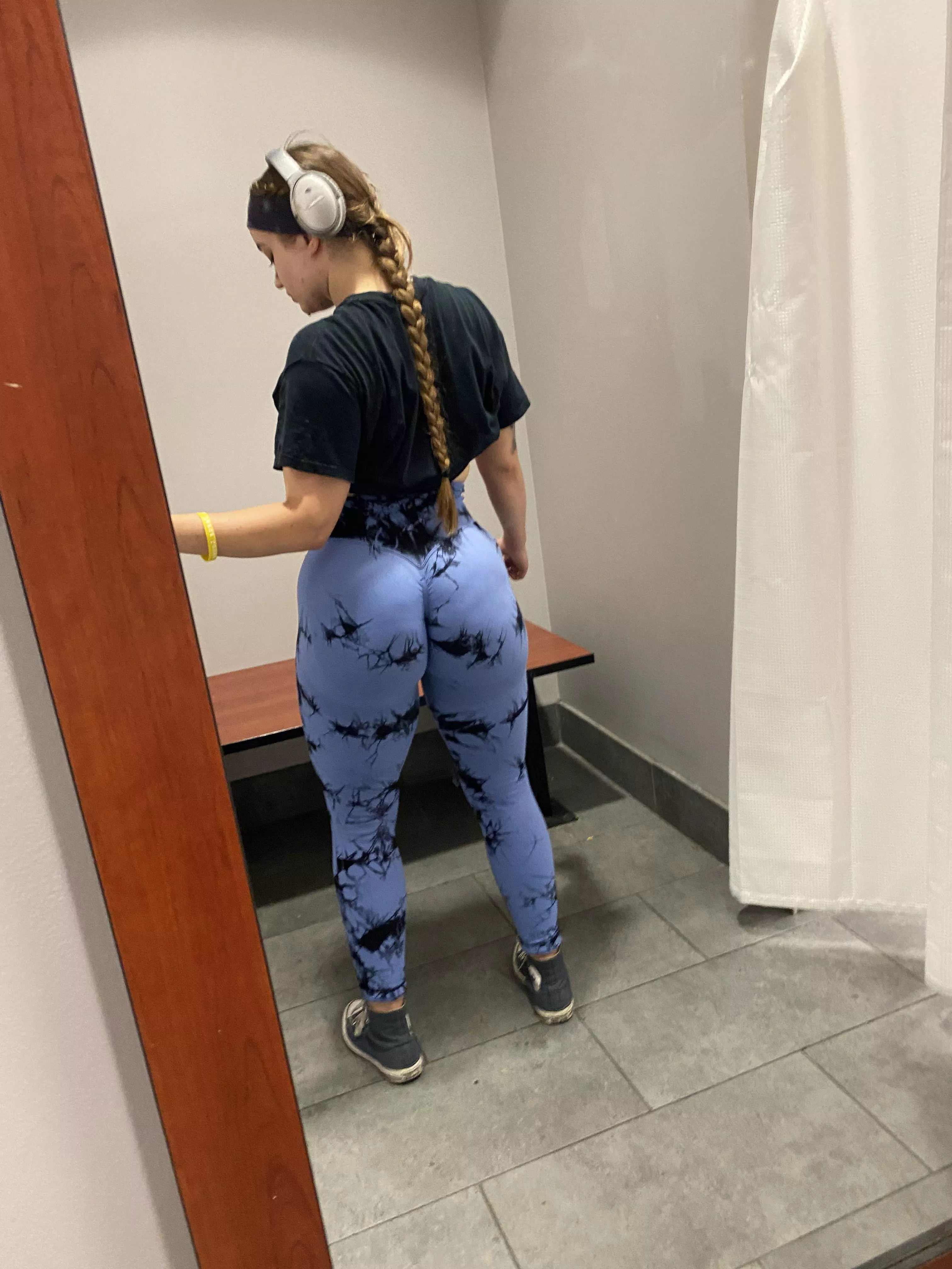 Long braid [altgirl] posted by starrsusedpanty